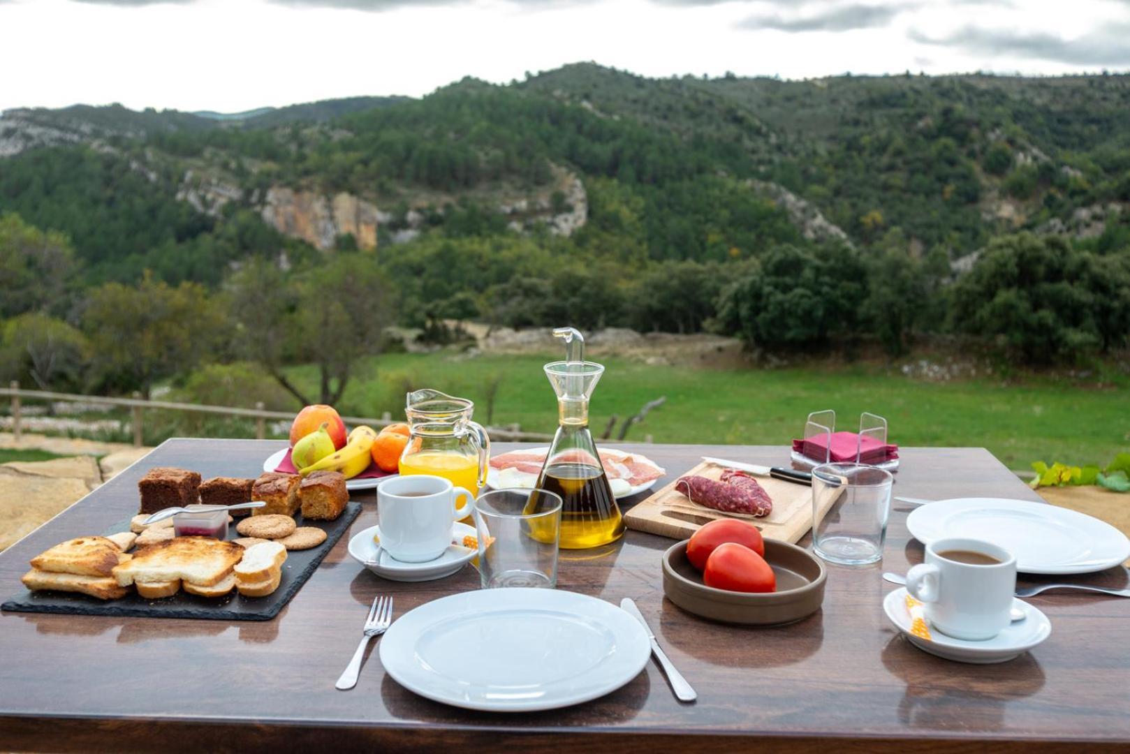 Font D'En Torres Solo Adultos Guest House Morella Bagian luar foto